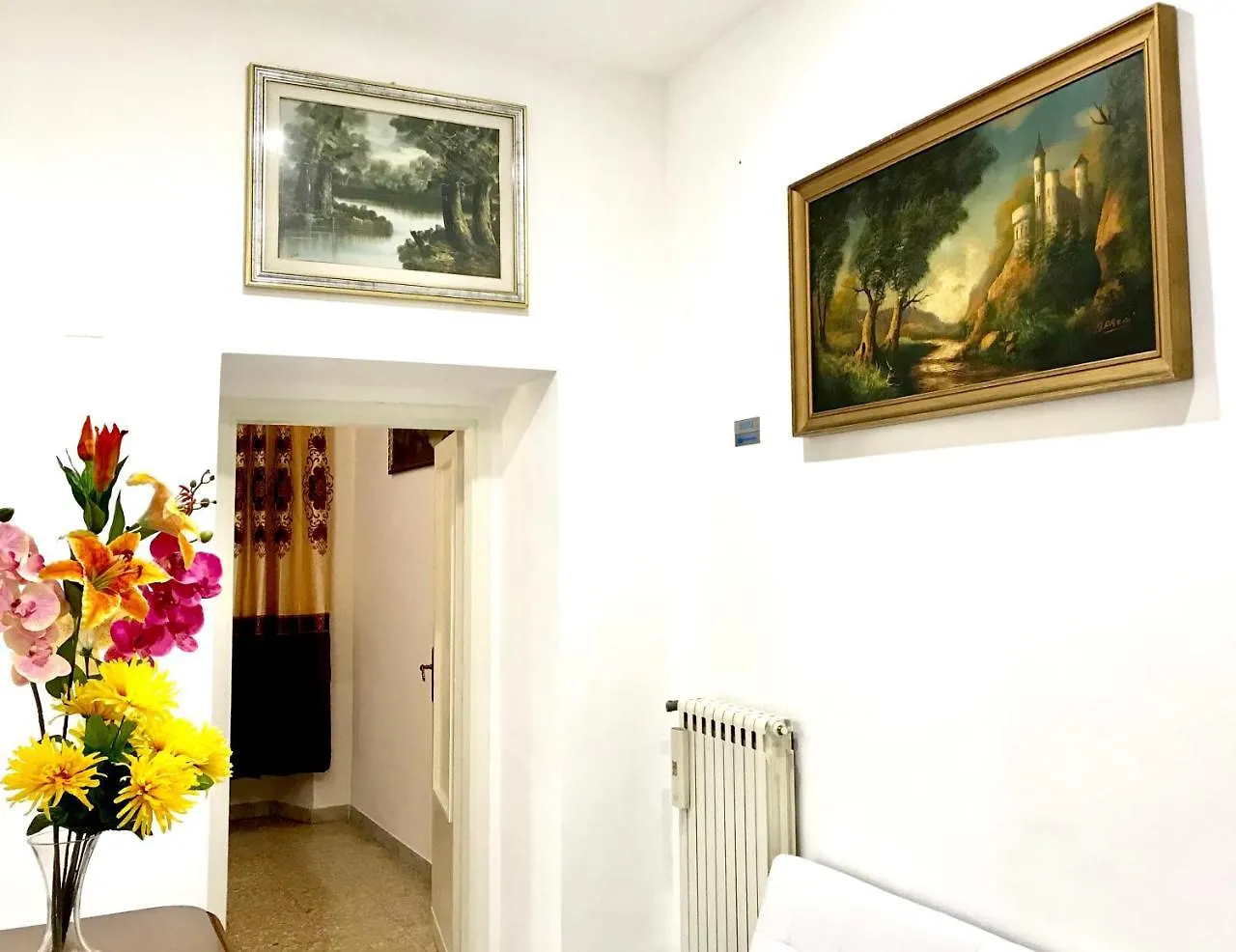 Colosseum Luxury Room Rome 0*,  Italy